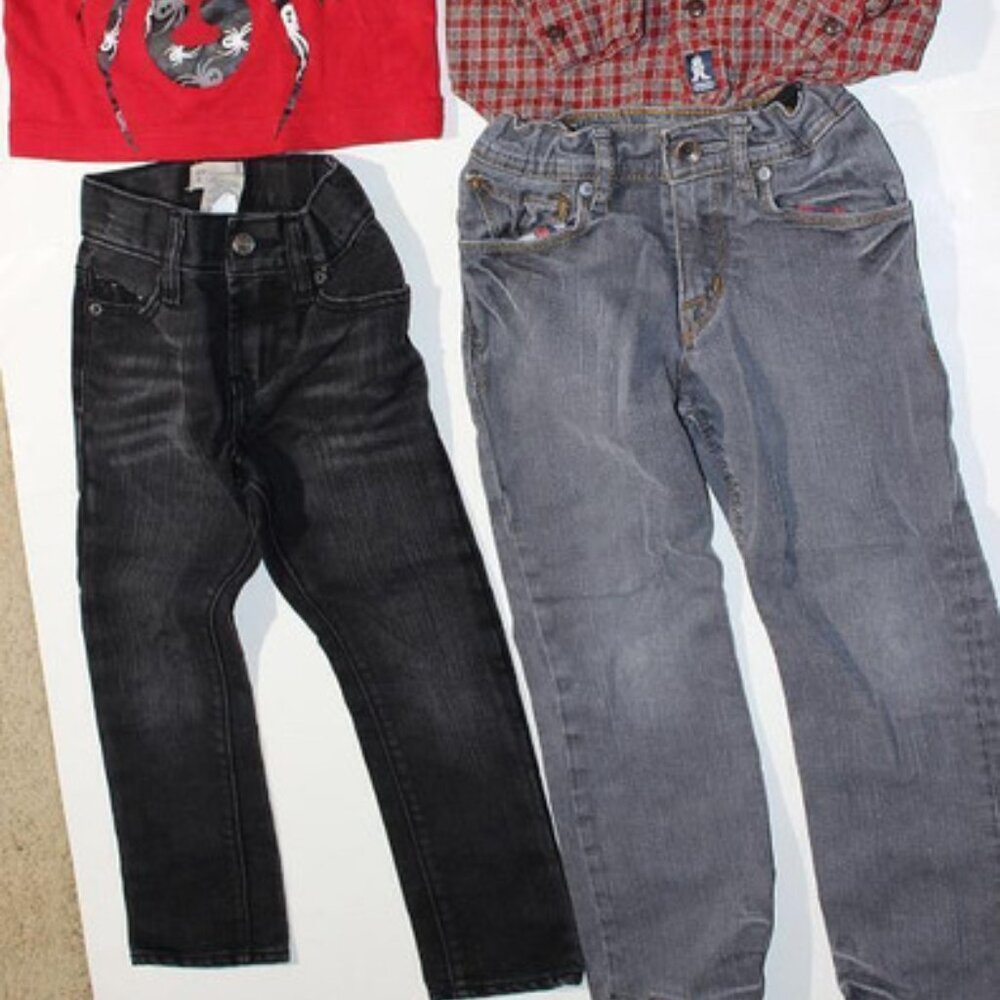 Bundle of Boy's Clothes sz 4 - Two Tops & 2 Pair of Jeans - Picture 2 of 4